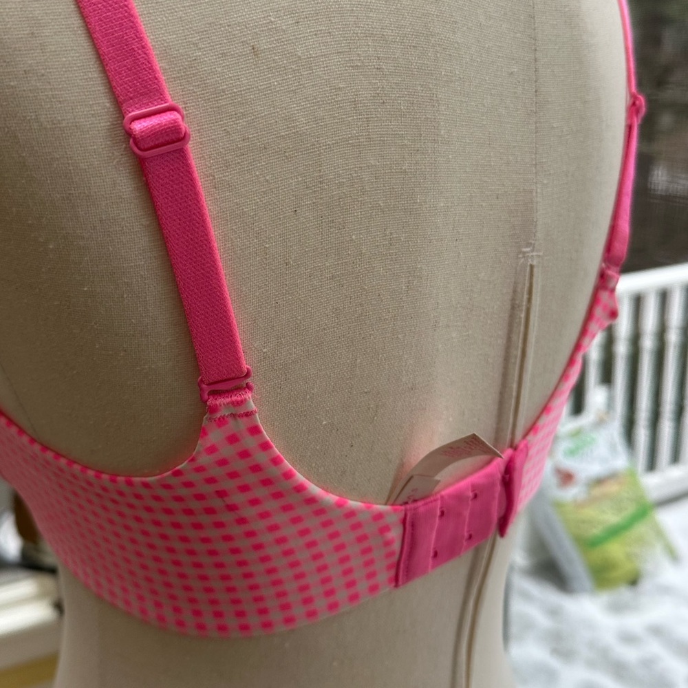 Victoria’s Secret 34D EUC Underwire Bra - Picture 6 of 10